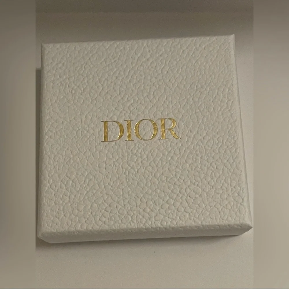 Dior Gift Set 3 Pieces NIB  Around the World - Picture 5 of 6
